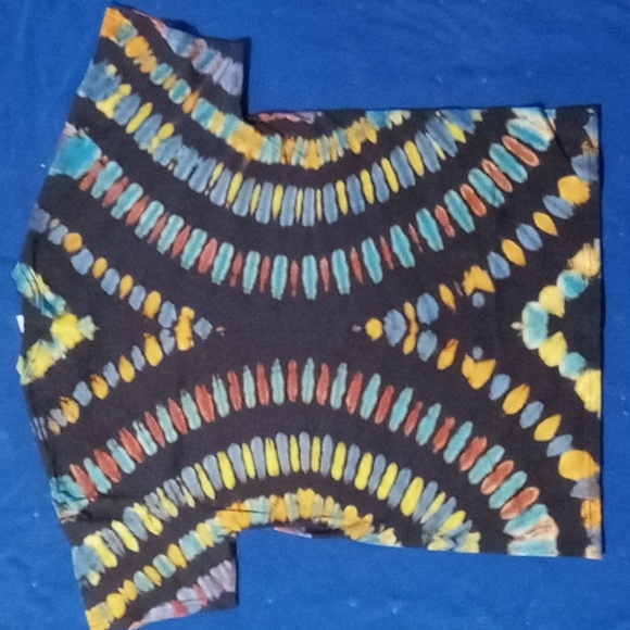 Reverse tie dye tee shirt - Picture 2 of 2